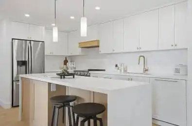 820 Burnhamthorpe Road Unit# 2107 Toronto W08 Ontario M9C 4W2