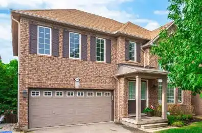 2499 SCOTCH PINE Drive Oakville Ontario L6M 4C4