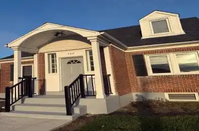 157 Centre Street Oshawa Ontario L1H 4A5