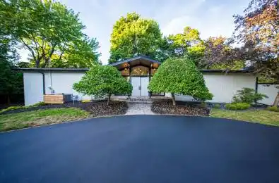 625 Sir Richard's Road Mississauga Ontario L5C 1A3