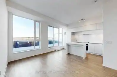 6 David Eyer Road Unit# 915 Richmond Hill Ontario L4S 0N5