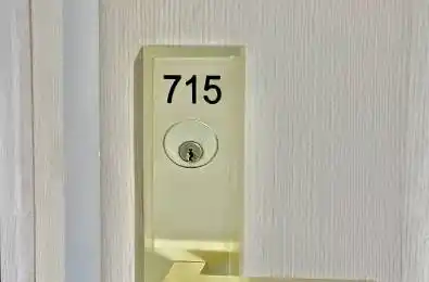 621 Sheppard Avenue Unit# 715 Toronto C15 Ontario M2K 1B5