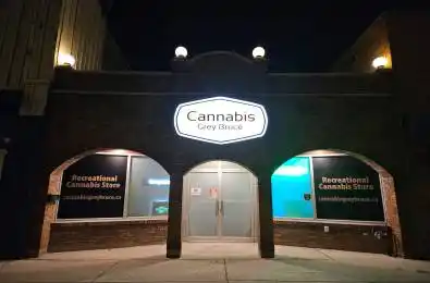 236 8th Street Owen Sound Ontario N4K 1L1