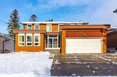 16 Clayland Drive Toronto C13 Ontario M3A 2A4