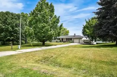 583386 HAMILTON Road South-West Oxford Ontario N5C 3J7