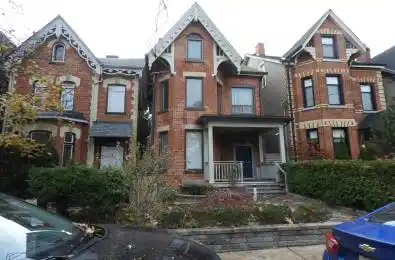 376 Berkeley Street Unit# Upper Toronto C08 Ontario M5A 2X7