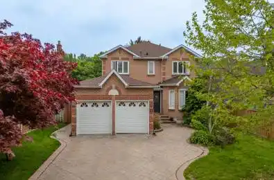 27 Charing Crescent Aurora Ontario L4G 6P4