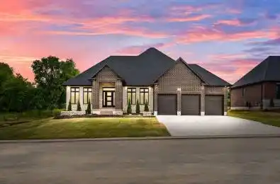 52 EAST GLEN Drive Lambton Shores Ontario N0M 1B0