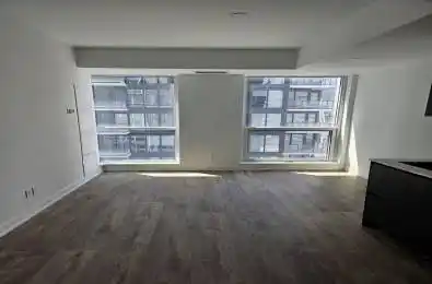 327 King Street Unit# 2205 Toronto C01 Ontario M5V 1J5