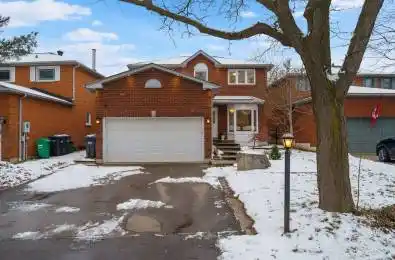 4362 Spinningdale Court Mississauga Ontario L5M 3J9