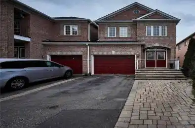 3355 Equestrian Crescent Mississauga Ontario L5M 6T3