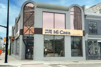 217 King Street London East Ontario N6A 1C9