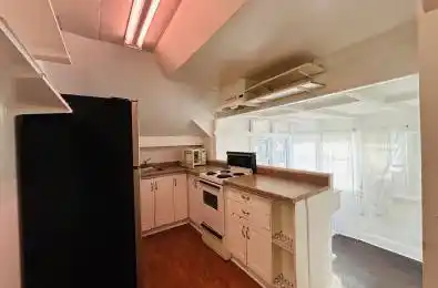 60 Long Branch Avenue Unit# 2 Toronto W06 Ontario M8W 3J2