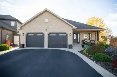 9 Davey Court Haldimand Ontario N0A 1J0