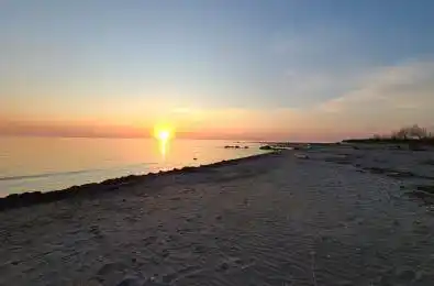 122 Fuller Road Frontenac Islands Ontario K7G 2V6