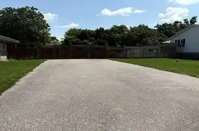 10 Stoddart Street Essa Ontario L0L 2N0