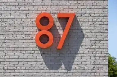 87 Wade Avenue Unit# 207 Toronto W02 Ontario M6H 1P5