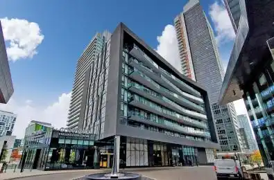 90 Queens Wharf Road Unit# 512 Toronto C01 Ontario M5V 0E6