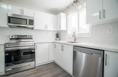 6131 Valley Way Niagara Falls Ontario L2E 1X9