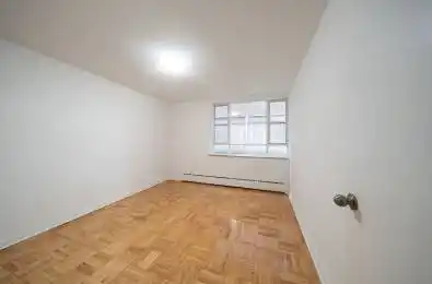 77 Erskine Avenue Unit# 209 Toronto C10 Ontario M4P 1Y5