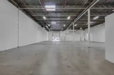 100 Sunrise Avenue Unit# 132 Toronto C13 Ontario M4A 1B3