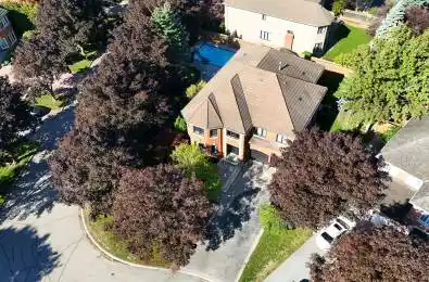 1939 Calgary Court Mississauga Ontario L5H 4J1