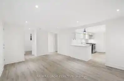 263 Boston Avenue Unit# 1 Toronto E01 Ontario M4M 2V4