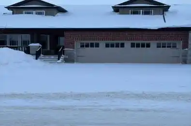 113 ABERDEEN Street Centre Wellington Ontario N1M 0B8