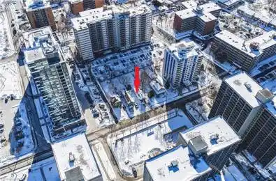 1286 Ontario Street Burlington Ontario L7S 1E8