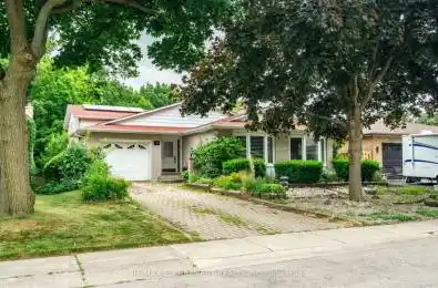 16 Flamingo Drive Hamilton Ontario L9A 4X7