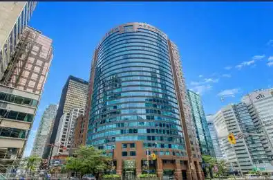 33 University Avenue Unit# 906 Toronto C01 Ontario M5J 2S7